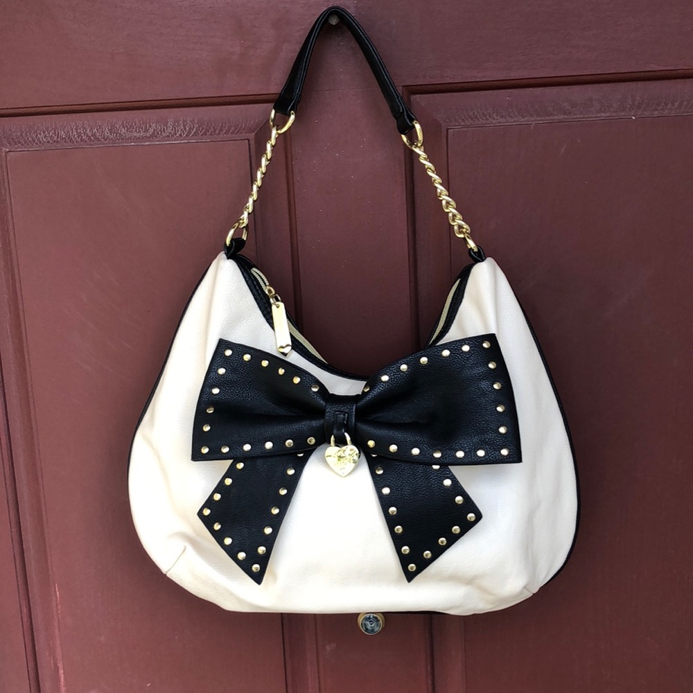 Betsey Johnson purse
